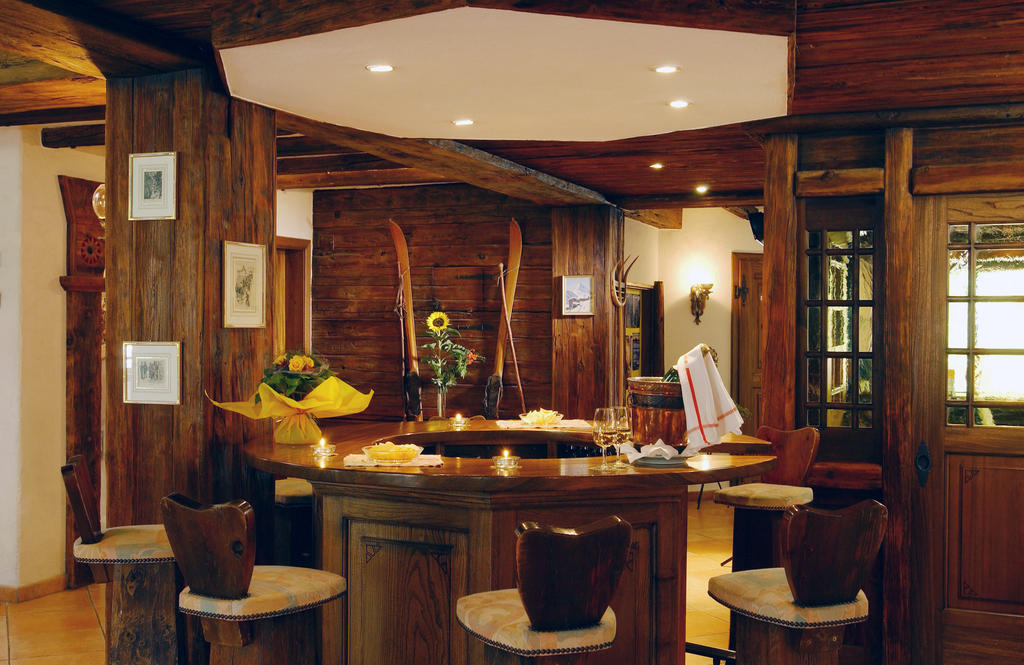 Annex Antika Hotel Zermatt Exterior photo