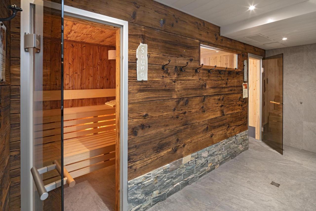 Annex Antika Hotel Zermatt Exterior photo