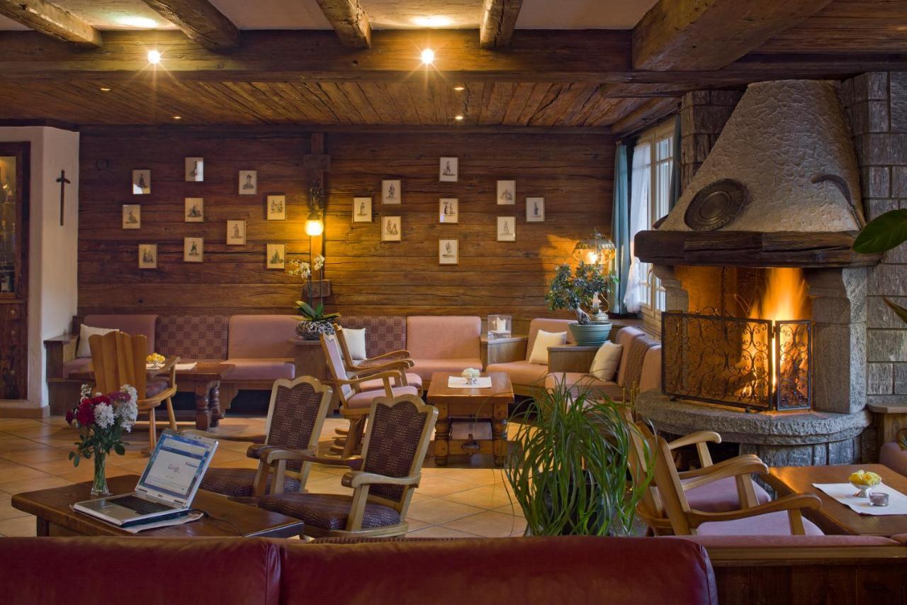 Annex Antika Hotel Zermatt Exterior photo